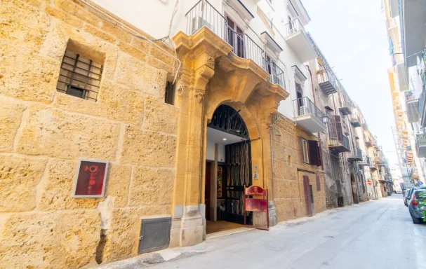 Façade, Hotel Posta, Sicile Italie