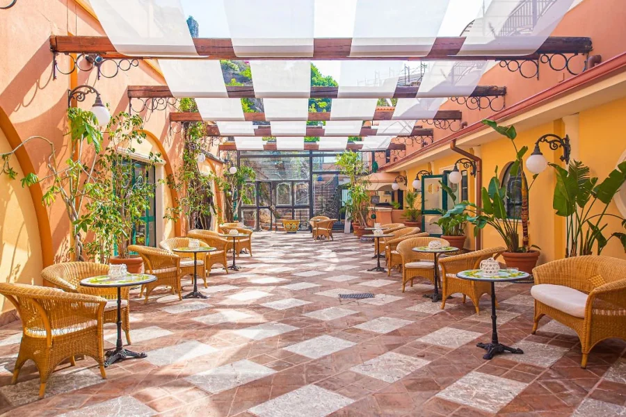 Lounge, Baia Taormina CDSHotels, Sicile